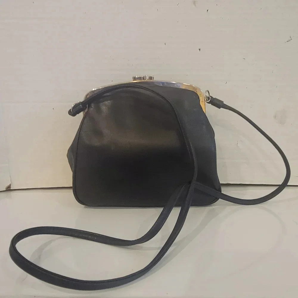 GIANI BERNINI BLACK LEATHER SMALL‎ CROSSBODY HANDBAG